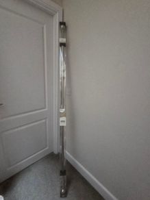 Curtain pole