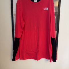 Women's North Face long sleeve top