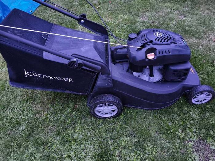 Castle Garden (Alpina/Stiga/Mountfield) Lawnmower OM55 160cc