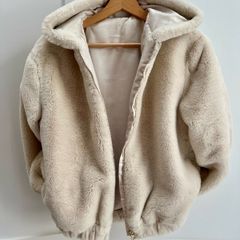 Girls faux fur jacket hooded coat ecru size 10/11 yo
