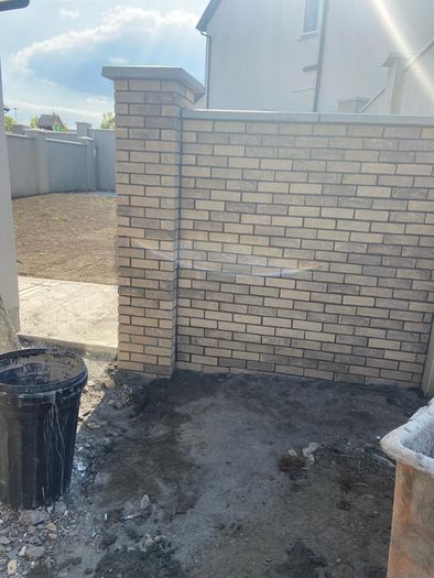 Bricklayer stonemason available