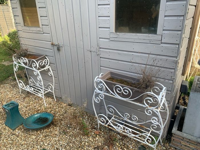 Selection of 4 metal planters