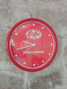 KitKat clock vintage