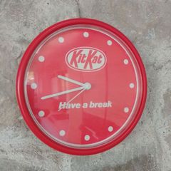 KitKat clock vintage