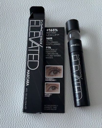 MAC Macstack elevated mascara 12ml shade black stack