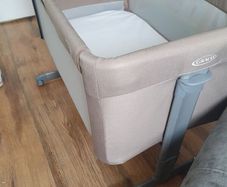 Graco Sweet2Sleep Bedside Crib