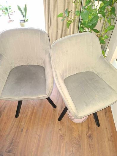 swivel chair