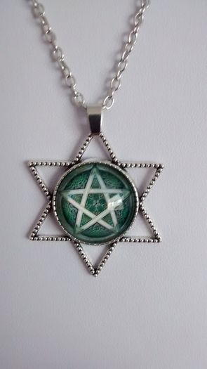 Wiccan Occult Pentagram Pendant