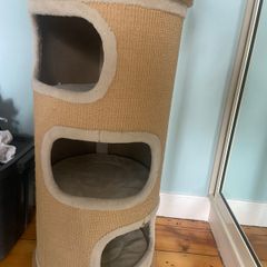 Cat tree