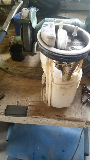 Vw Golf Fuel Pump 00 To 03