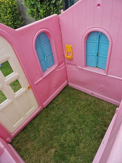 Little Tikes Country Cottage Playhouse, Slide and Car