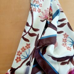 Mango floral kerchief 70cm