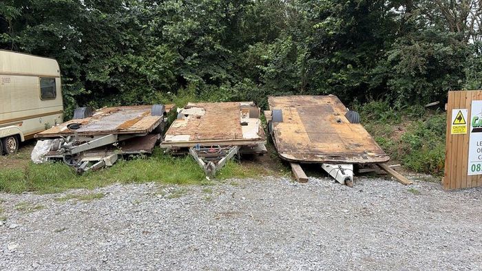 Caravan parts and windows