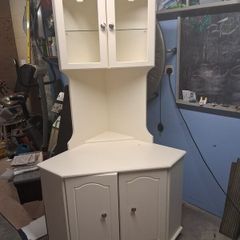 Corner Display/TV unit/ Drinks Cabinet.