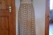 BNWOT Size 8 Maxi Dress