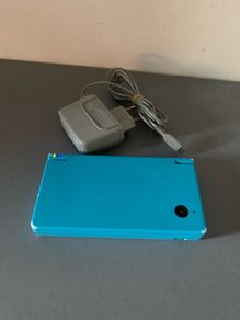 Nintendo DSi Bundle