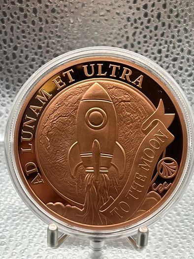 5 avdp oz Fine 999 Copper Bullion Diamond Hands Round.