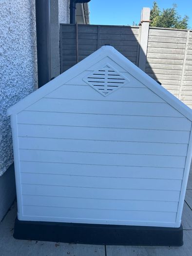 Dog box