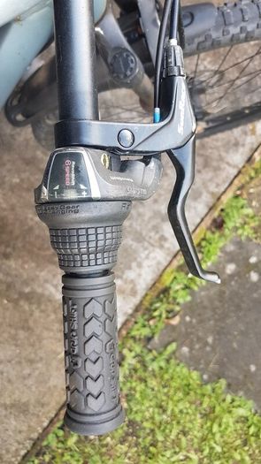 Road bike, Disc Brakes Front and Rear, 29"x2.10" Tyres