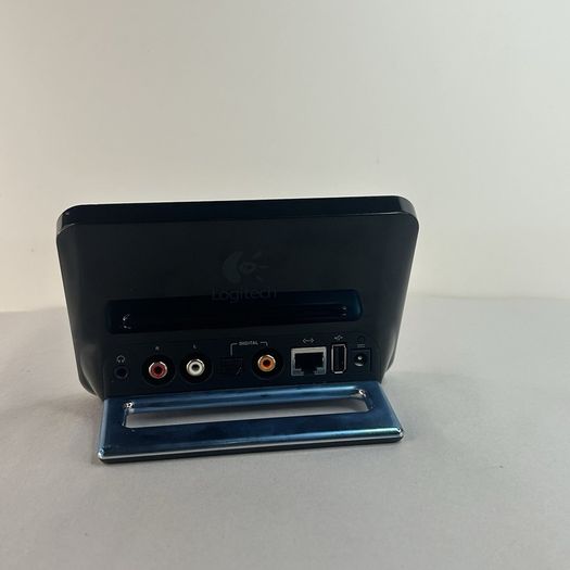 Logitech Squeezebox Touch Wi-Fi Music Player
