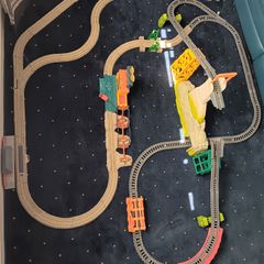 Thomas and friends Trackmaster avalanche escape set with more trackmaster tracks included
