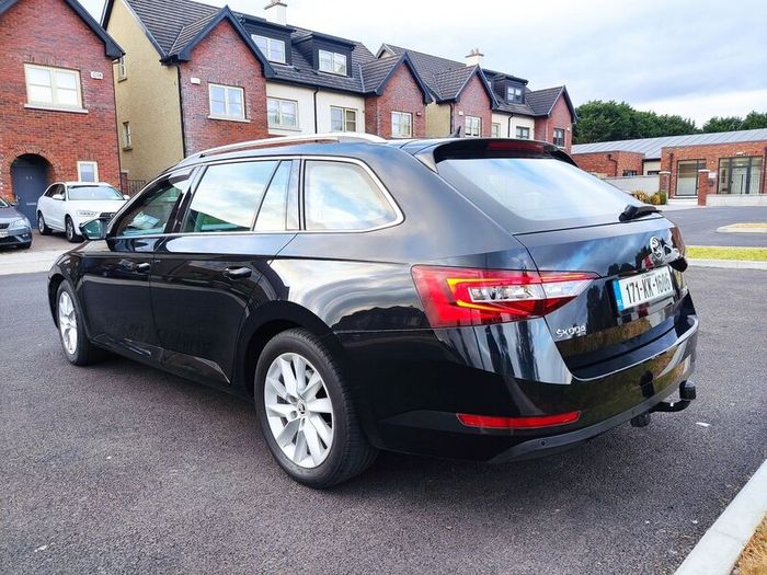 Skoda superb 2.0tdi automatic