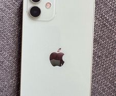 iphone 12 / 64gb clean condition