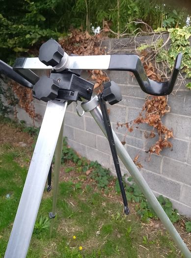 Telescopic Tripod Surf