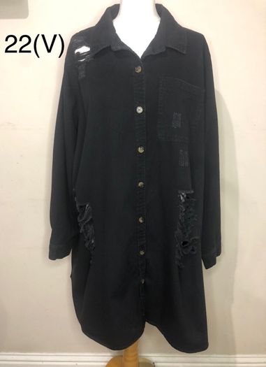 Yours heavy black shirt (size 22)