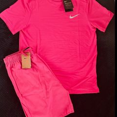 Nike Miller Dri-FIT Set Pink T-Shirt & Shorts Mens Size Large