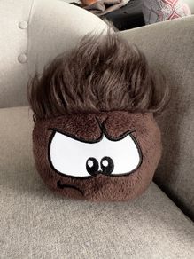 Club Penguin black puffle