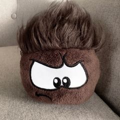 Club Penguin black puffle