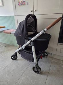 Uppababy Cruz