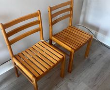 dining room chairs