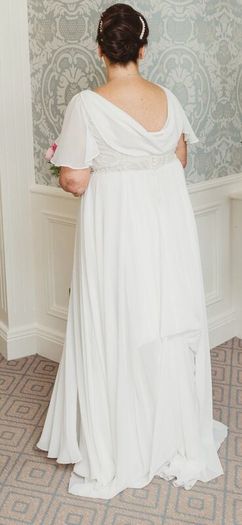 Maggie Sottero Wedding dress