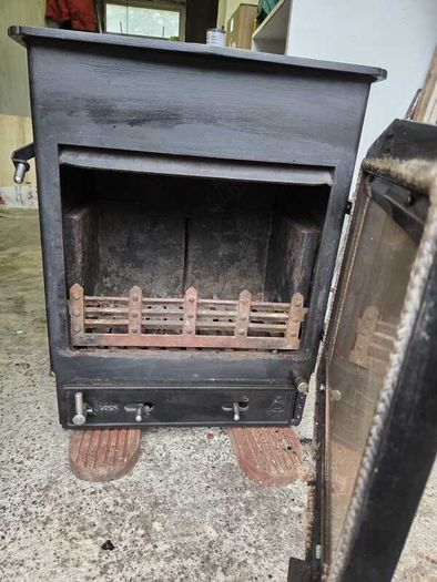 Woodwarm Stove with Back Boiler