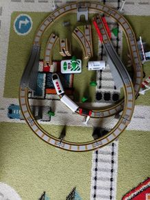 Kids toy train track