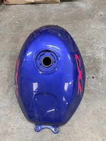 Kawasaki 750 Zxr Tank