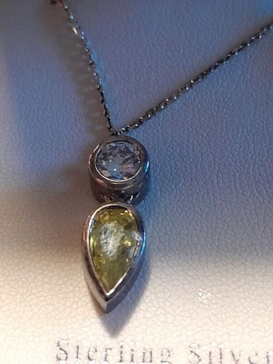 ladies silver chain and pendant
