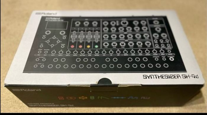 Roland SH-4D (multitimbral desktop synth)