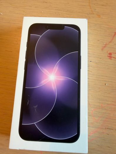Apple iPhone 17e 256gb black NEW with warranty