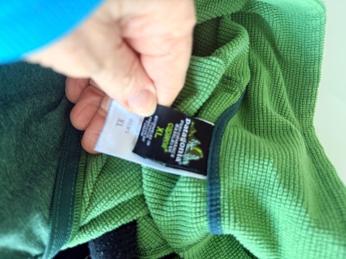Patagonia mens Capilene top
