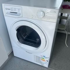 8KG Indisit Tumble dryer