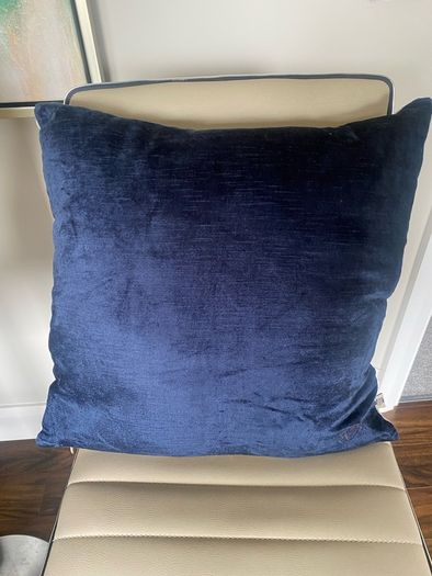 Cushions x6