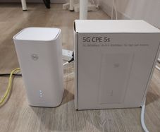 Huawei 5G CPE H153-381 broadband router