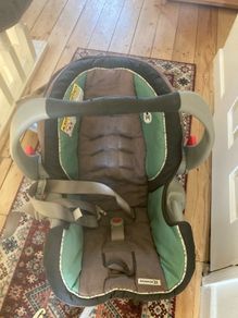Graco Snugride car seat