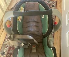 Graco Snugride car seat