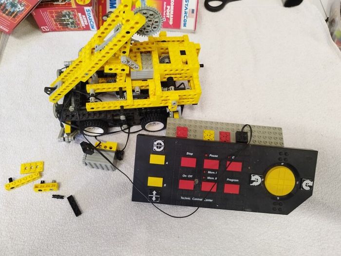 Lego set 8094 from 1990