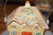 Kensington THE HUNTSMAN Cottage Biscuit Barrel