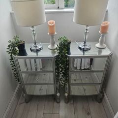 Mirrored bedside lockers